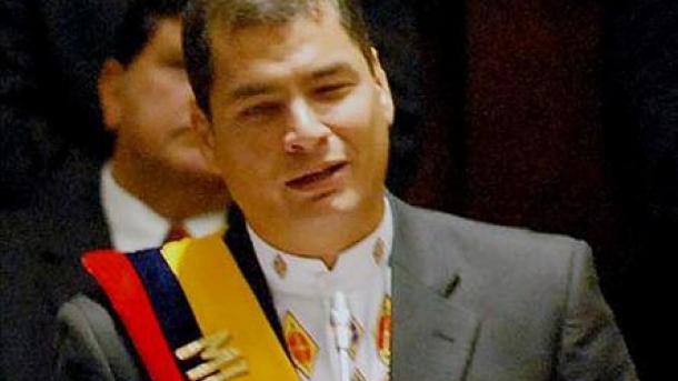 El presidente ecuadoriano Rafael Correa advierte para una clara recuperación económica